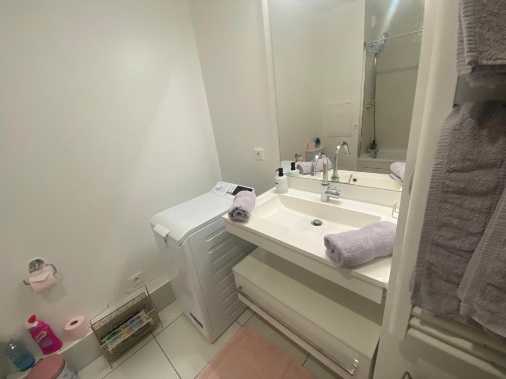 Appartement 80M2, Terrasse Sud, Metro 7 Direction Louvre A 8Minutes, Parking Sous-Sol, Proche Paris-Bercy Ιβρύ-συρ-Σεν Εξωτερικό φωτογραφία