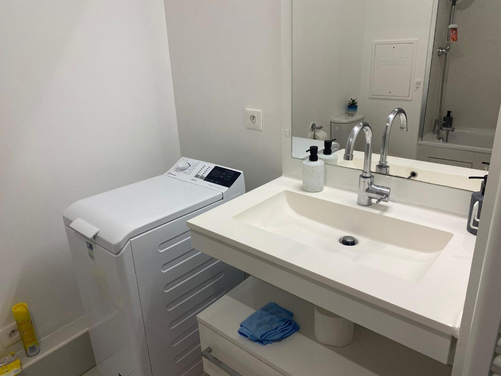 Appartement 80M2, Terrasse Sud, Metro 7 Direction Louvre A 8Minutes, Parking Sous-Sol, Proche Paris-Bercy Ιβρύ-συρ-Σεν Εξωτερικό φωτογραφία